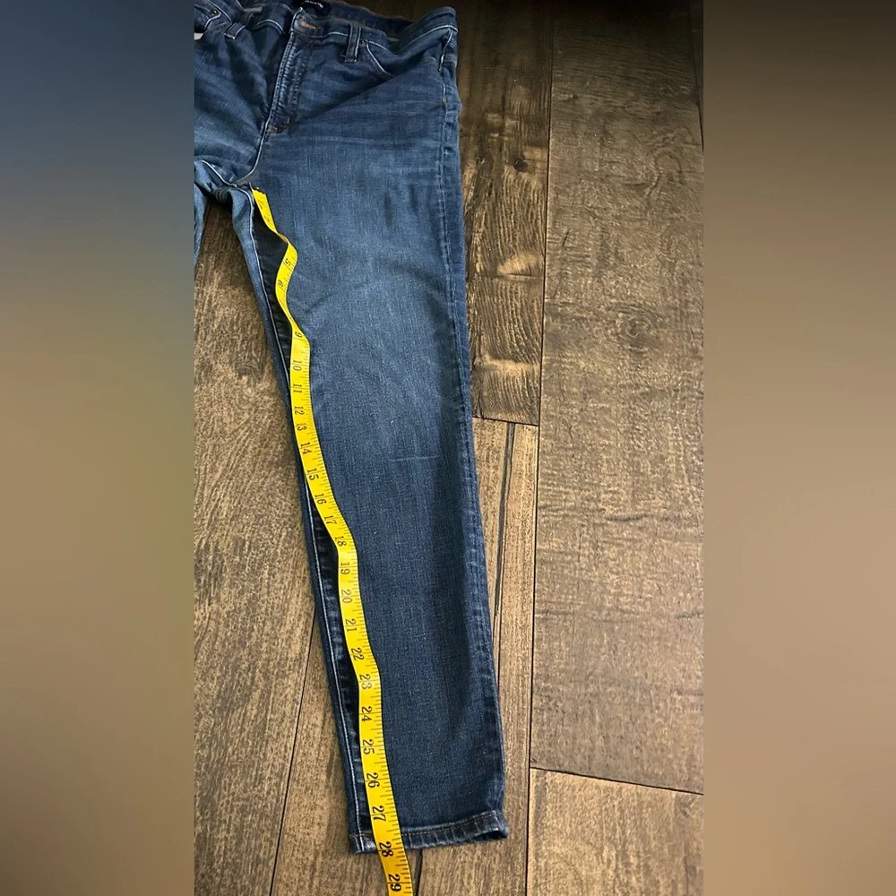 Men’s J. Crew Jeans‎ size 32